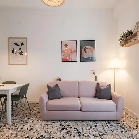 Casa Cate - Modern - Historic Centre