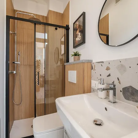 Casa Cate - Modern - Historic Centre